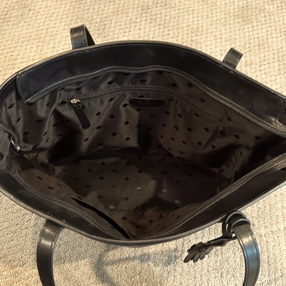 Kate Spade Large Leather - Picture 5 of 6